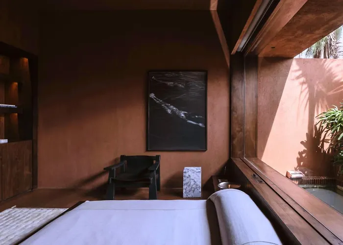 Further Hotel 4*