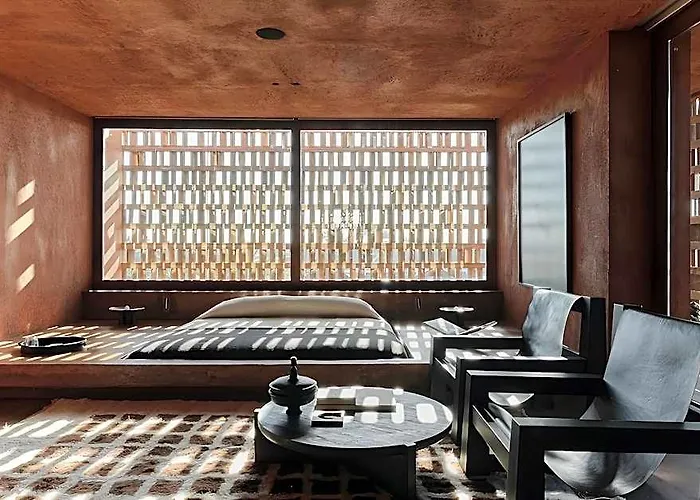 Hotel Further