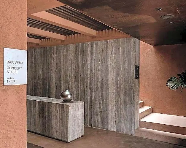Hotel Further